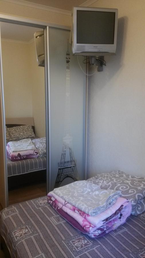 Apartments Darvina 20, Апартаменты На Улдарвина Дом 20 Kharkiv Exterior photo